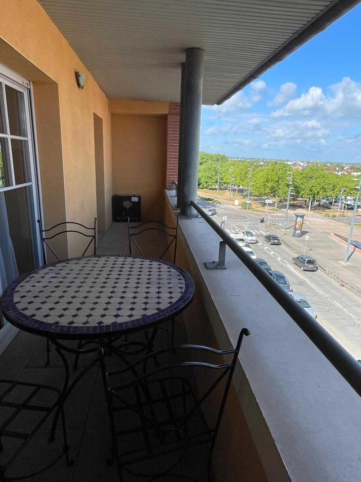 City Rose T2, Climatisation,Parking Prive, Piscine, Wifi , Tout Confort Toulouse Exterior foto